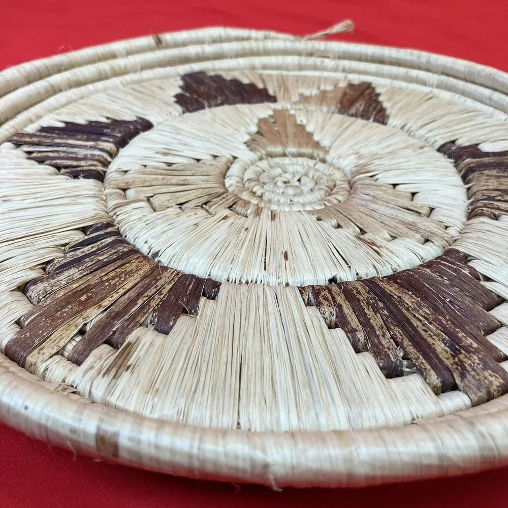 Vintage Banana Bark Basket Coiled Plate / 12